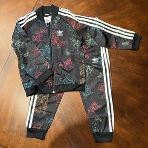 NWT Adidas Originals Disney Kids Tracksuit
